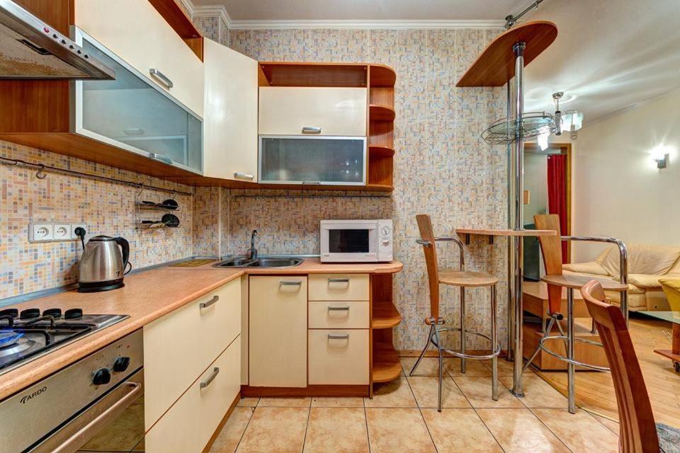 Apartments On Shota Rustaveli Kiev Esterno foto
